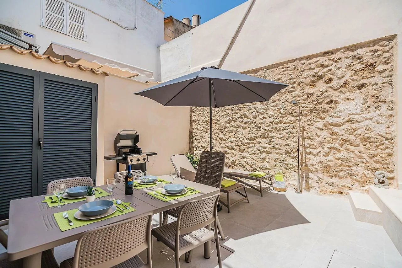 הוילה פוינסה Casa Oasis 0*,  ספרד